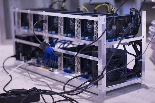Bitcoin computing power has returned to its peak, and miners need cheaper power resources